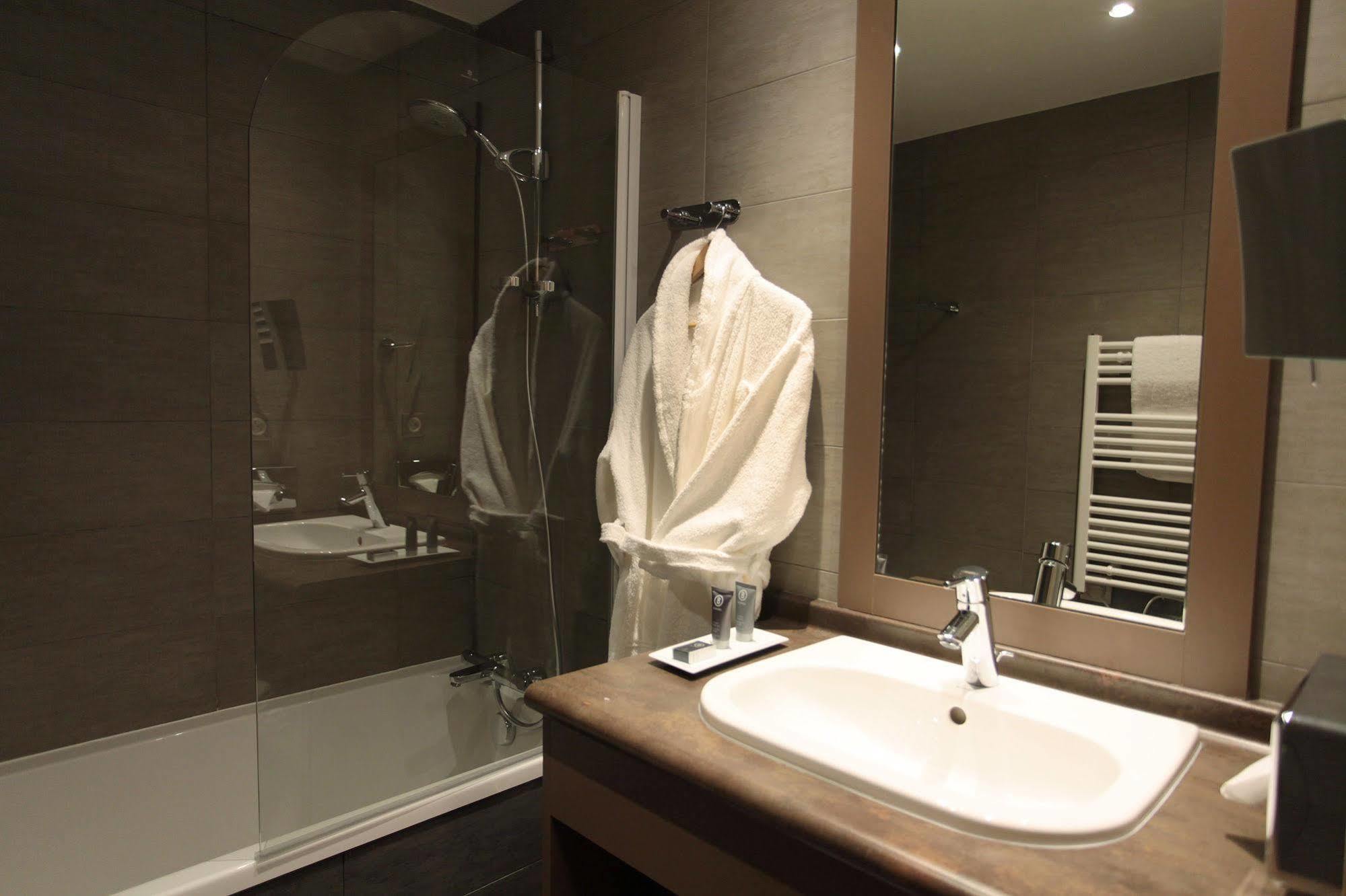 Le Chalet Du Mont Vallon Spa Resort Les Menuires Bagian luar foto