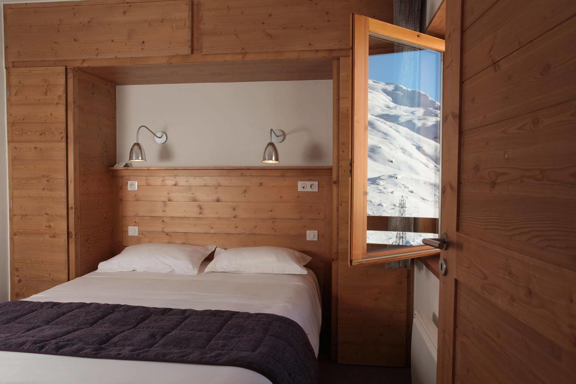 Le Chalet Du Mont Vallon Spa Resort Les Menuires Bagian luar foto